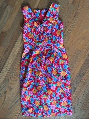 Vibrant Red Floral Tie-Front Sheath Dress